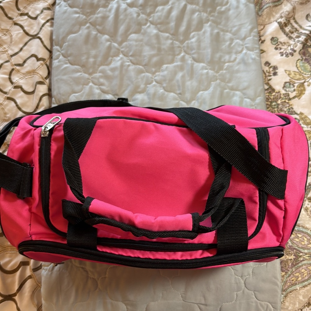 Nike Fuchsia and Black Sports Bag - Picture 5 of 10